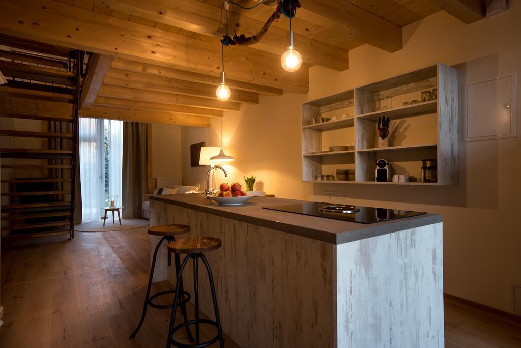 Baumgartners Dreiseithof - Historisch, Modern, Zentral Apartman Bad Krozingen Kültér fotó