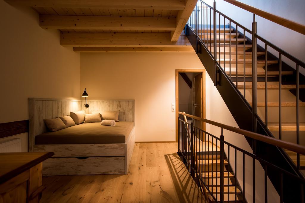 Baumgartners Dreiseithof - Historisch, Modern, Zentral Apartman Bad Krozingen Kültér fotó
