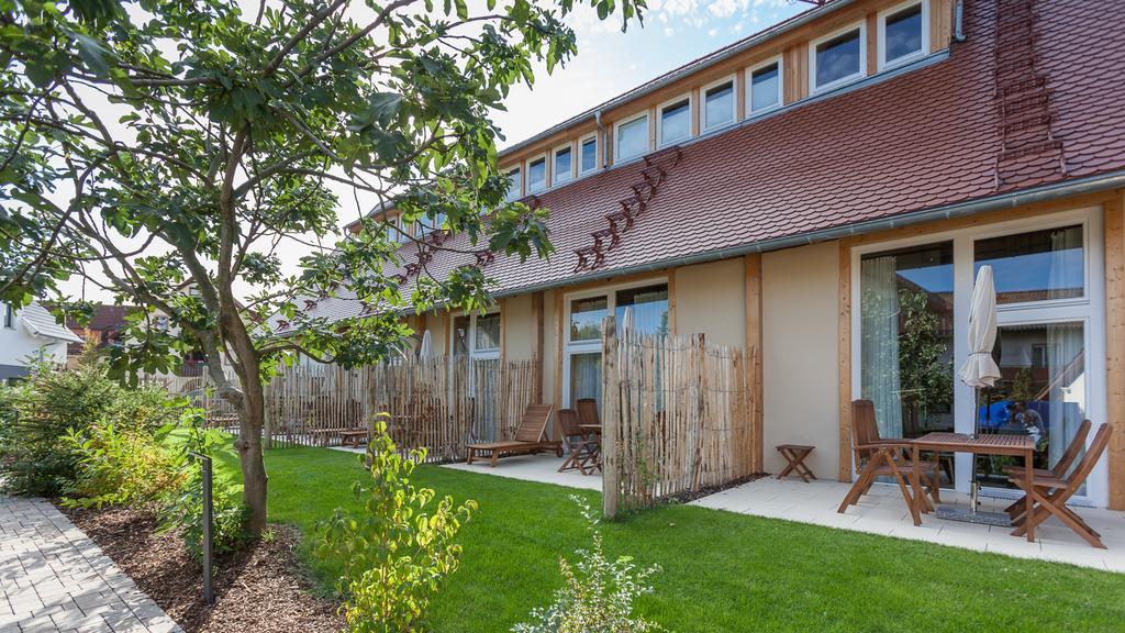 Baumgartners Dreiseithof - Historisch, Modern, Zentral Apartman Bad Krozingen Kültér fotó